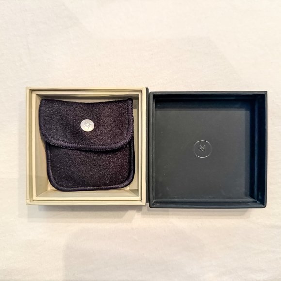 ✨ Brand New ✨
Missoma Graduated Sphere T-Bar Bracelet - Picture 6 of 8